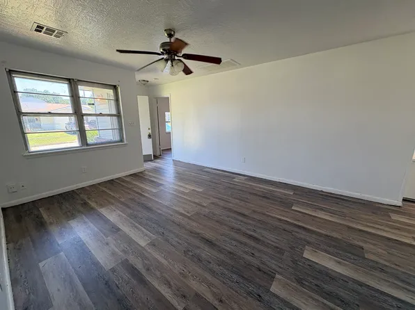 6921 Sears Ter, Oklahoma City, OK 73149