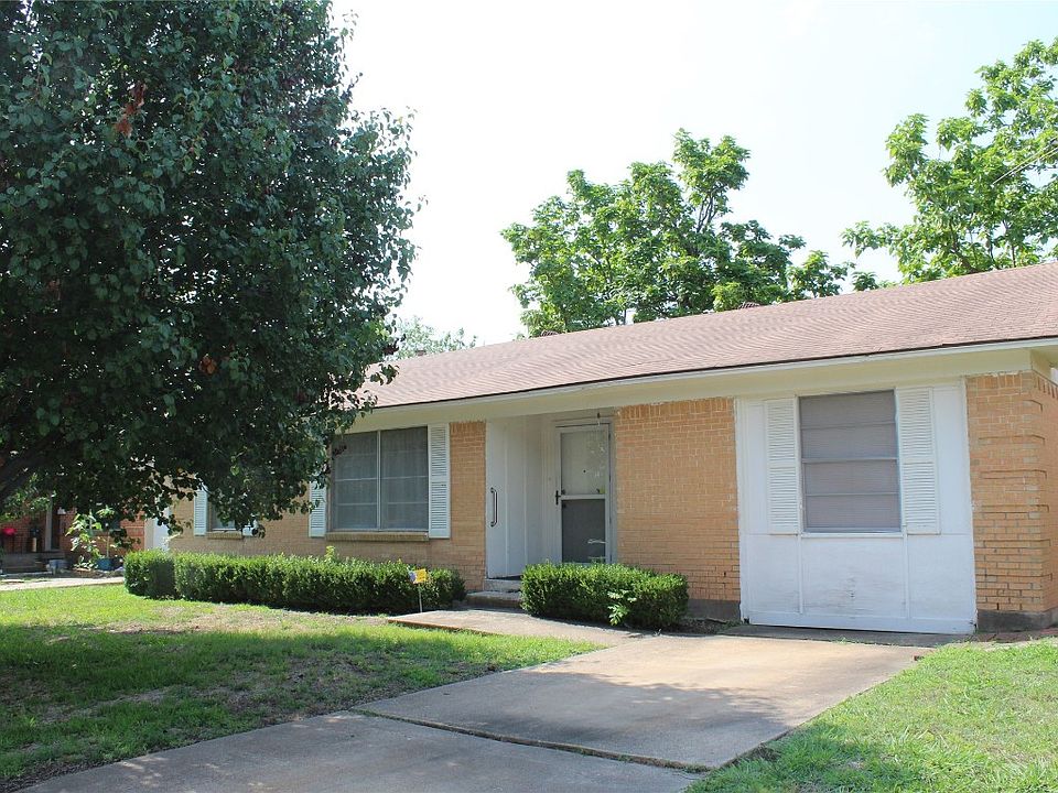 1st image of 3528 Gray Dr