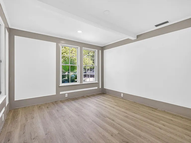 1330 Cherry St NE — Photo 32