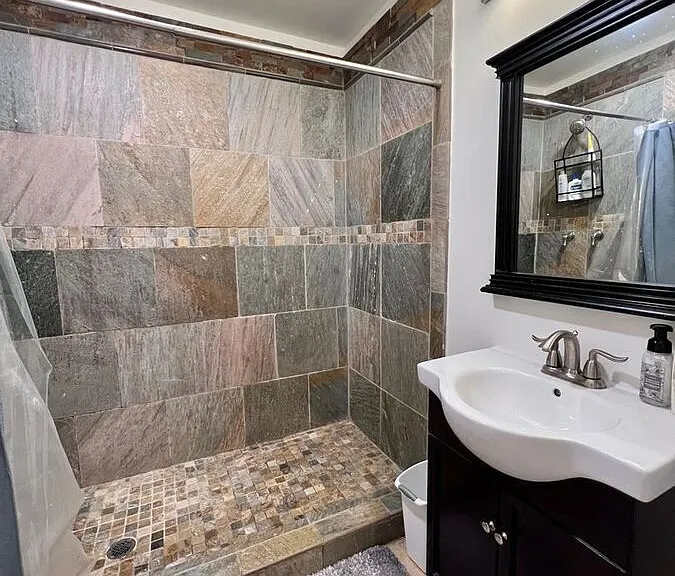 3573 Warder St NW #4 — Photo 17