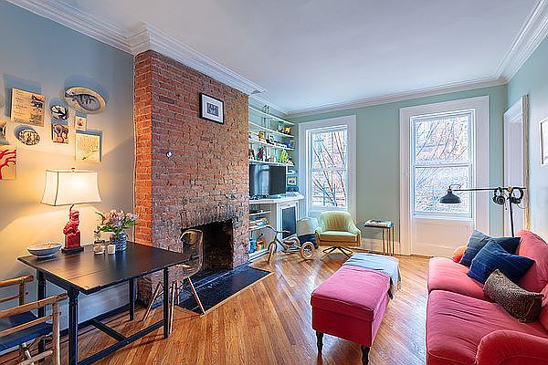 1st image of 242 W 11th St APT 2