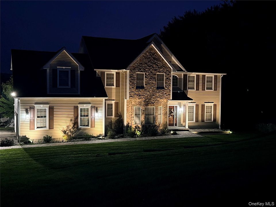 2nd image of 49 Harrisons Trail
