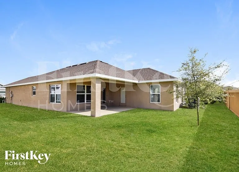 14503 Dunrobin Dr — Photo 15