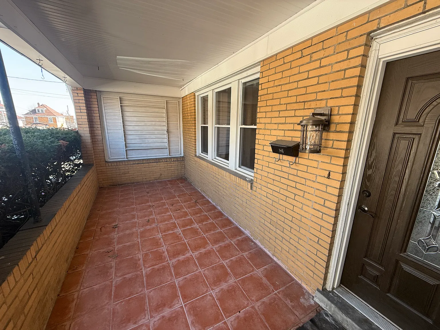 740 Melbourne St photo 1