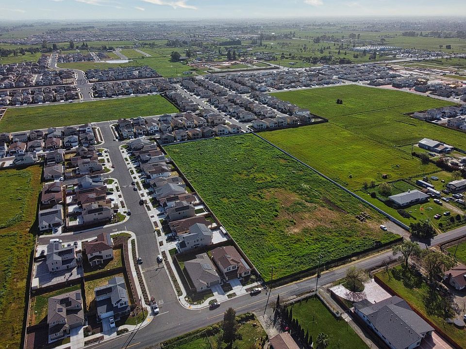 1st image of Gardner Ave