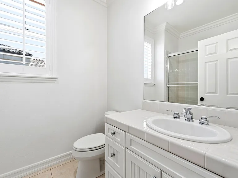 5571 Ocean Terrace Dr — Photo 34
