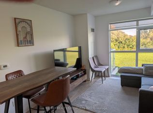 251 Manitoba St #315, Toronto, ON M8Y 0C7