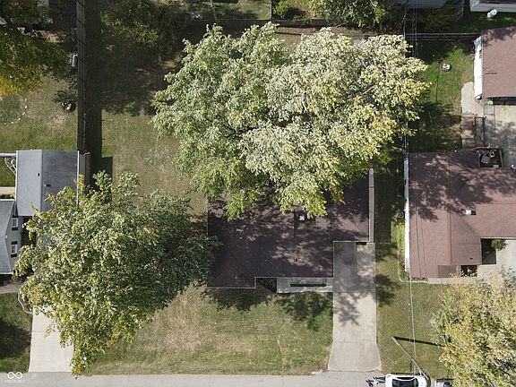 5th image of 1104 W Northwood Dr