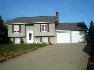 9366 Shawnee Cir, Streetsboro, OH 44241