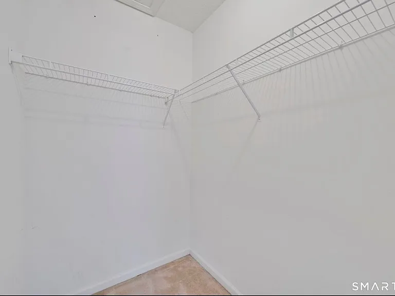 16 Maple St #20 — Photo 7