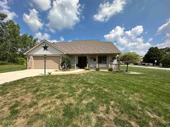 2301 Wellington Ln, Kendallville, IN 46755