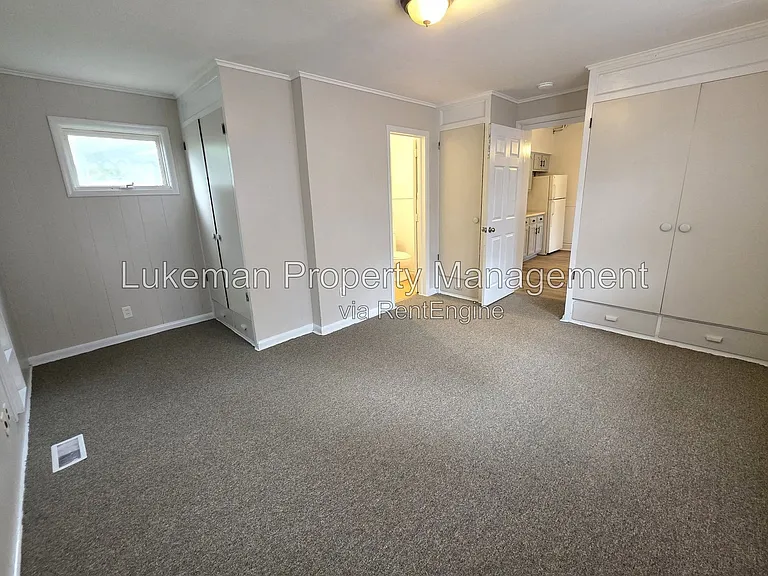 817 Egleston Ave #1 — Photo 18