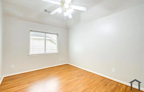 6607 Boxwood Brg #1 — Photo 24