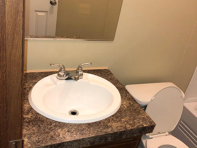 Elaine Dr — Photo 9