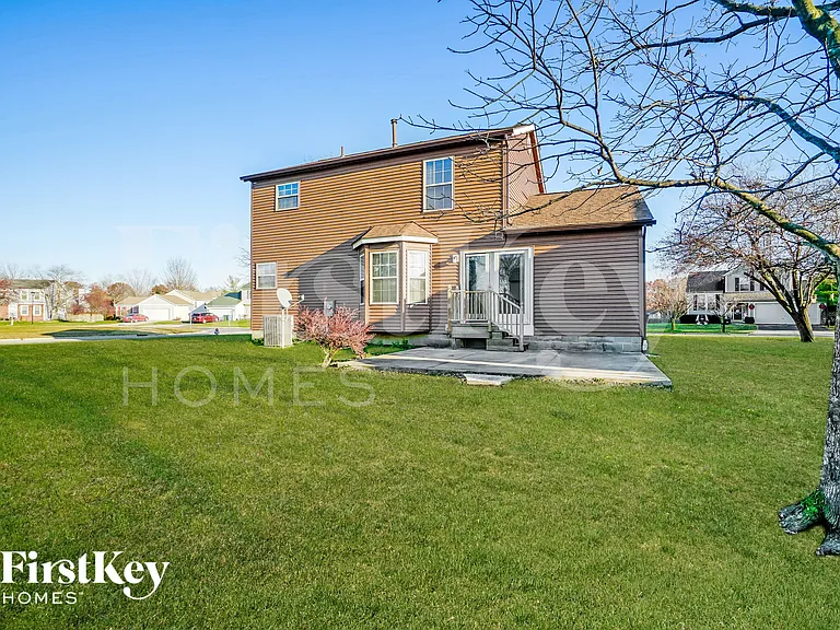 1388 Pepper Ln — Photo 15