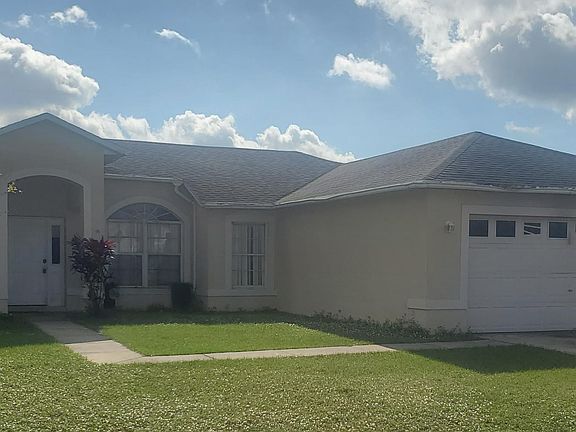 2nd image of 118 Aurora Ln