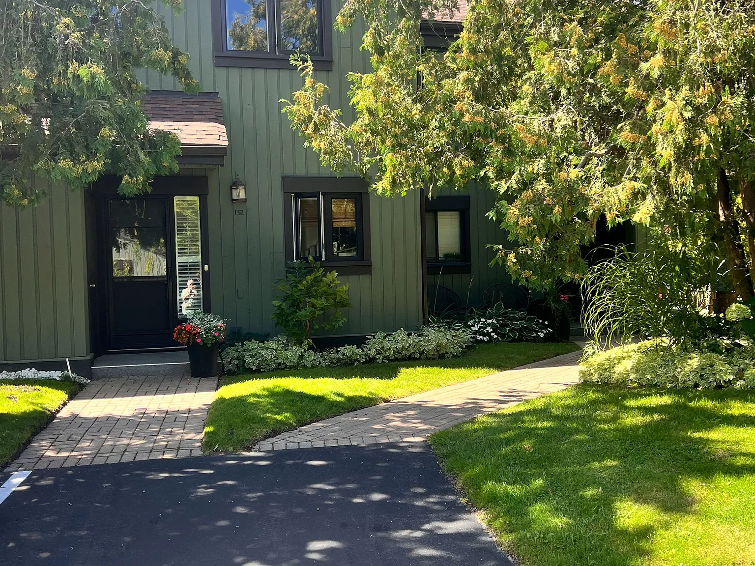 3 bed, $13,000 — Photo 1