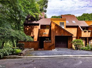 5467 Doral Dr, Wilmington, DE 19808