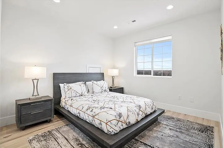 6725 Beech Ct — Photo 19