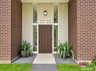 Town In Country, Woodbury, CT 06798