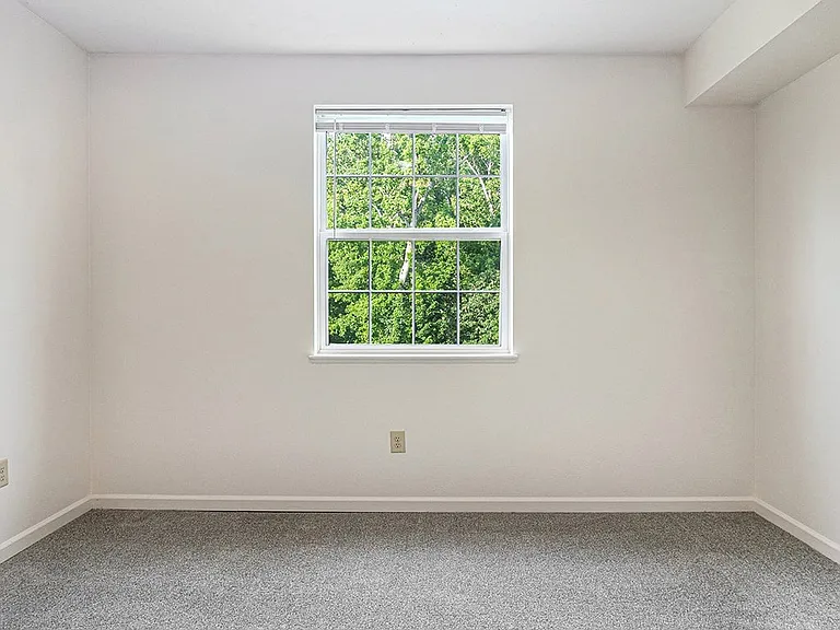 Limestone Creek Apartment Homes — Photo 64