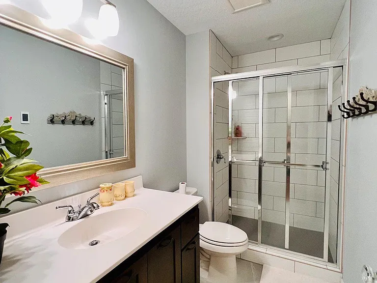 14453 Binger Ct — Photo 37