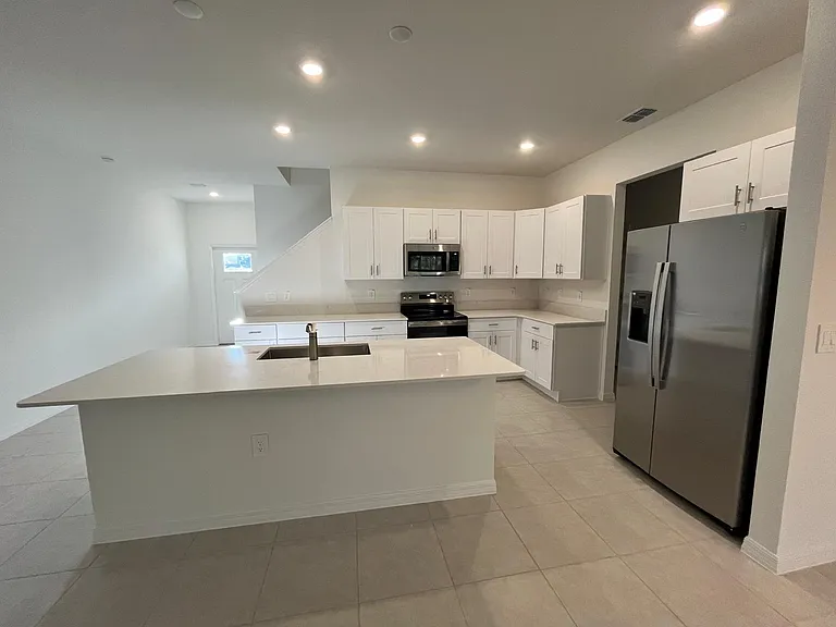 10042 Trumpet Honeysuckle Way — Photo 29
