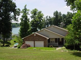 1626 Walnut Run Dr, Hardy, VA 24101