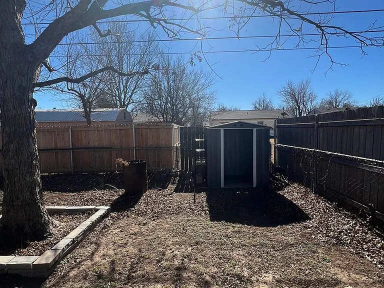 114 E Ridge Rd — Photo 21