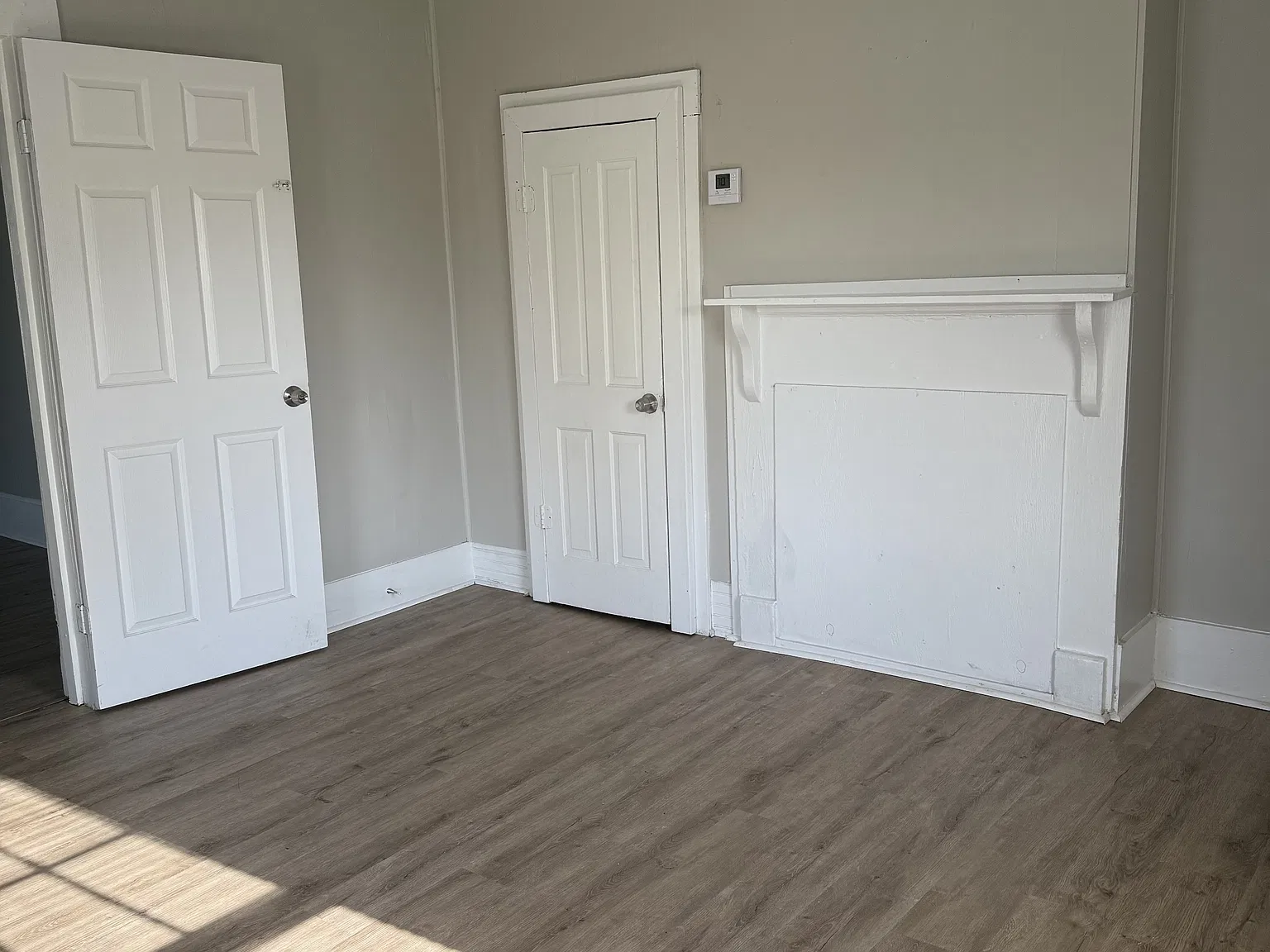 105 Brown Street - 1 — Photo 2