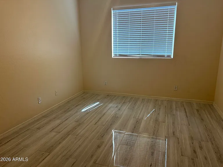 105 N Warren St — Photo 9