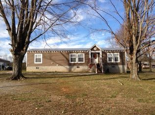 5516 Village Rd, Cookeville, TN 38506