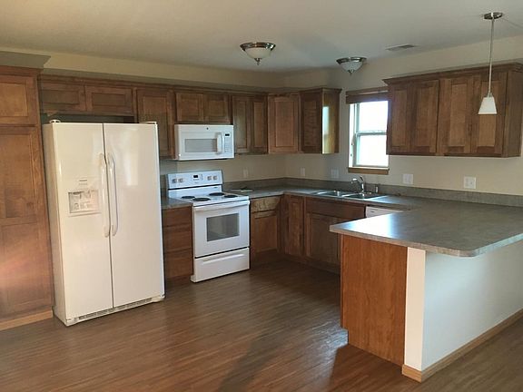 4th image of 8856 Berber Cir