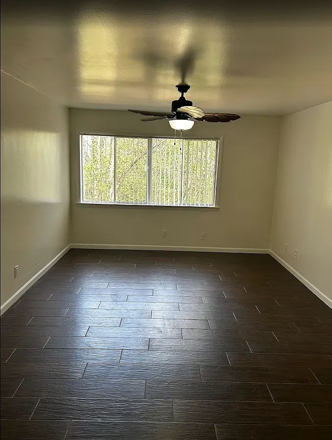 Buena Vida Apartments — Photo 1