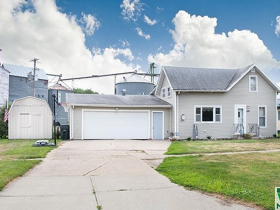 3rd image of 401 Talbot St