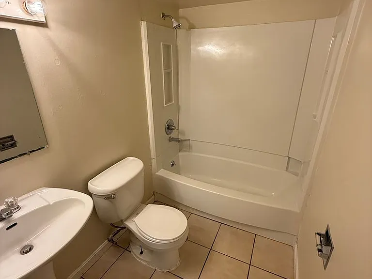 113 Chittenden Ave — Photo 13