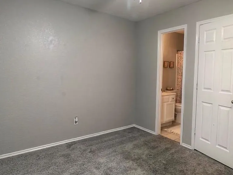 2914 Van Horn Ave #2914 — Photo 12