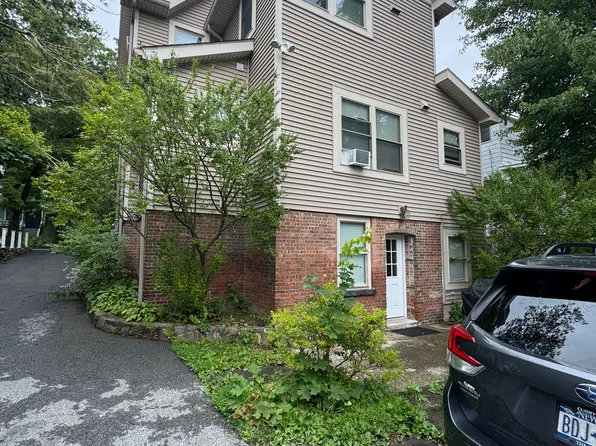204 Walnut St, Peekskill, NY 10566