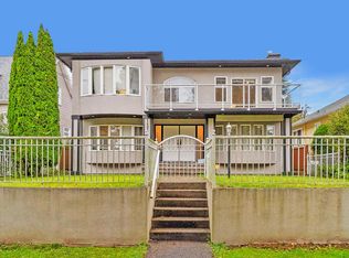 1405 Edinburgh St, New Westminster, BC V3M2W3