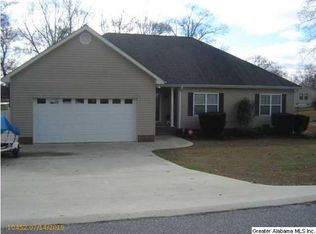 902 Frances Cir, Clanton, AL 35045