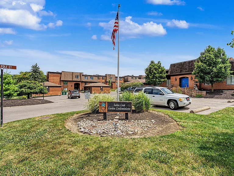 1610 Thunderbird Ln #63 — Photo 46