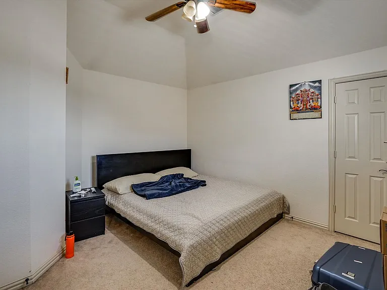 13704 Blueberry Hill Dr — Photo 11