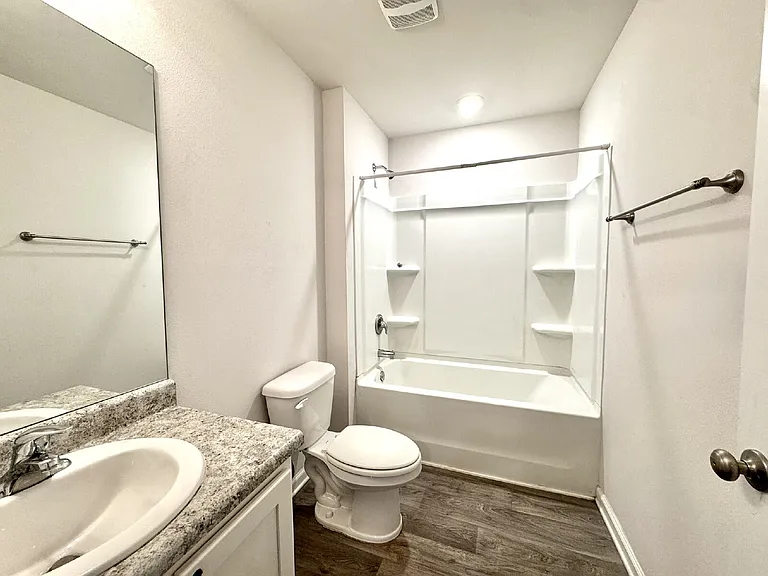4081 Brighton Blvd — Photo 9