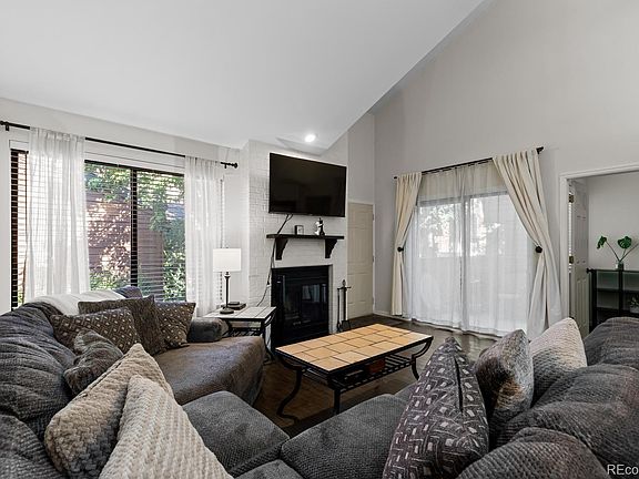 5th image of 2685 S Dayton Way #138