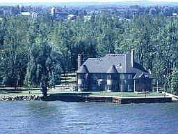 1st image of 122 Ferguson Dr