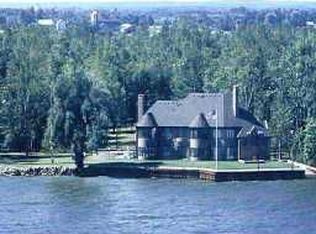 122 Ferguson Dr, Hilton, NY 14468