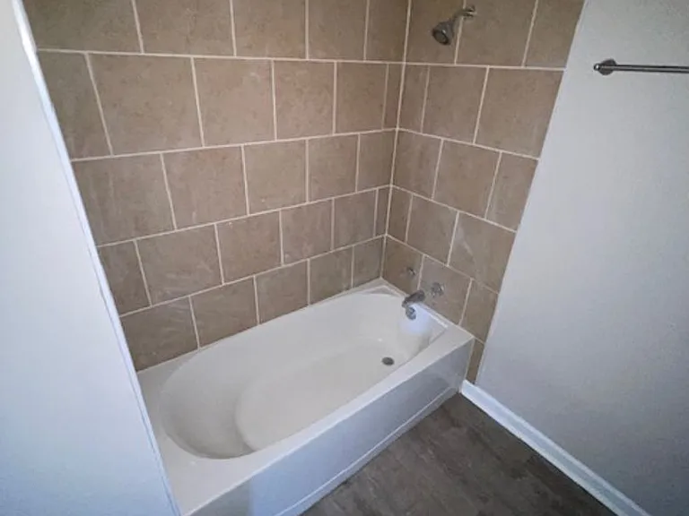1545-1547 La Annie Dr — Photo 31