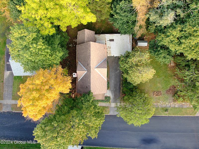 2nd image of 16 Hamilton Street