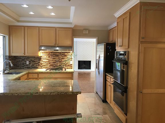 3rd image of 3914 Pepper Tree Ct