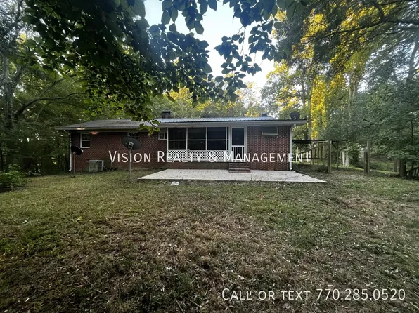 1301 Brickyard Rd, Bowdon, GA 30108